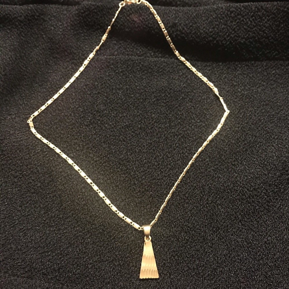 Necklace - Picture 3 of 4
